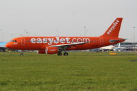 G-EZUI @ EHAM - 200th A319 Easyjet - by ghans