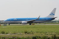 PH-BCB @ EHAM - Departing rw18L - by ghans