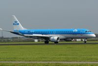 PH-EZS @ EHAM - Just after landing on the Polderbaan at Schiphol. - by Jan Bekker