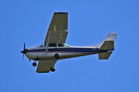 N739VL @ EEN - Final runway 02, Dillant-Hopkins Airport, Keene, NH - by Ron Yantiss