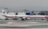 B-6050 @ KLAX - CES A340-600 taxiing to gate