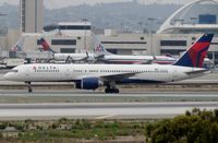 N602DL @ KLAX - 27 year old 757 still running strong for Delta