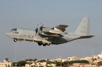 165162 @ LMML - Performing a touch and go on Runway 31