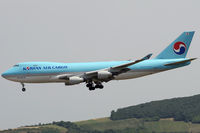 HL7601 @ LOWW - Great view to this AC