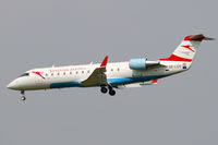 OE-LCO @ VIE - approach - by Lötsch Andreas