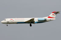 OE-LVD @ LOWW - approach - by Lötsch Andreas