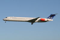 SE-DIR @ EBBR - Arrival of flight SK593 to RWY 25L