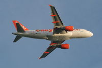 G-EZDZ @ EBBR - Flight EZY4702 is climbing from RWY 07R - by Daniel Vanderauwera