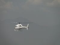 N641LH @ POC - Westbound approaching Puddingstone Lake - by Helicopterfriend