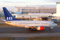 SE-DOT @ ESSA - On taxiway W - by Roger Andreasson