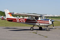 SE-ETO @ ESKB - Stockholms Flygklubb - by Roger Andreasson