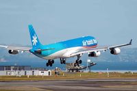 F-OSUN @ AKL - At Auckland - by Micha Lueck