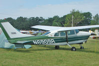 N6909R @ OSH - At 2011 Oshkosh - by Terry Fletcher