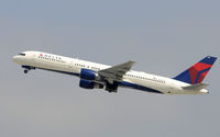 N609DL @ KLAX - Delta - by Todd Royer