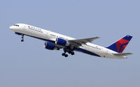 N757AT @ KLAX - Delta - by Todd Royer