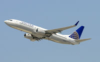 N27205 @ KLAX - United - by Todd Royer