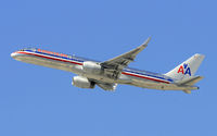 N695AN @ KLAX - American - by Todd Royer