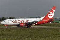 D-AGEN @ EDDS - decelerating after touchdown - by Friedrich Becker