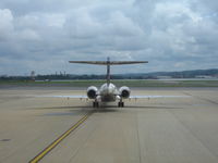 N907DA @ KDCA - Departing the gate - by Ronald Barker