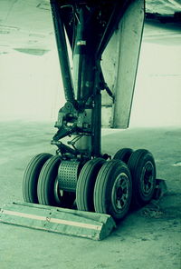 XH562 @ LMML - Vulcan XH562 44sqd RAF main landing gear - by raymond