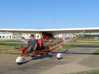 N868K @ T31 - Lycoming 0-320-E2D, 150 h.p., 36 total gal. fuel in two Piper style tanks, dual stick controls, and, of course, wheel pants. - by Ben Morphew