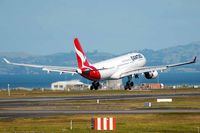 VH-EBH @ NZAA - At Auckland - by Micha Lueck