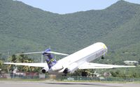 PJ-MDB @ TNCM - PJ-MDB departing TNCM