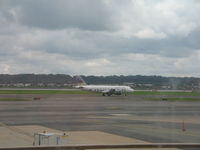 N203FR @ KDCA - DCA, VA - by Ronald Barker