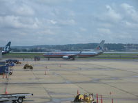 N902AN @ KDCA - DCA, VA - by Ronald Barker