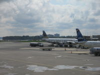 N203FR @ KDCA - DCA, VA - by Ronald Barker