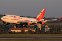 VT-EVA @ VIE - Air India
