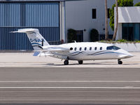 C-GJLR @ KSMO - C-GJLR taxiing - by Torsten Hoff