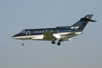 HB-VOO @ EBBR - Descending to RWY 25L