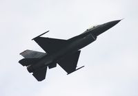 91-0376 @ YIP - F-16 demo, not a lot of shots due to clouds