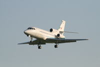 I-TLCM @ EBBR - Arrival to RWY 25L