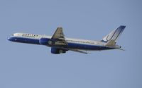N543UA @ KLAX - Departing at LAX - by Todd Royer