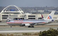 N321AA @ KLAX - Arriving at LAX - by Todd Royer