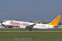 TC-AAU @ EDDS - Boeing 737-82R - by Jerzy Maciaszek