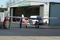 N7924G @ I19 - 1970 Cessna 172L