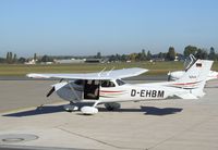 D-EHBM @ EDVE - Cessna 172R at Braunschweig-Waggum airport