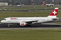 HB-IJE @ EBBR - decelerating after touchdown - by Friedrich Becker