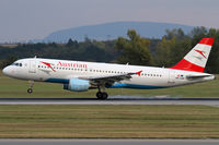 OE-LBR @ VIE - Austrian Airlines