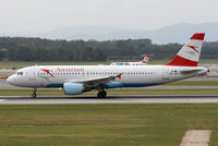 OE-LBN @ LOWW - Austrian - by Loetsch Andreas