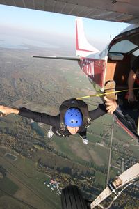 C-FEZN - Kiarash Jalili makes his first jump after four years he says. - by Parachute School Of Toronto Limited