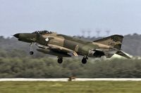 68-0401 @ ETAR - moments prior touchdown - by Friedrich Becker