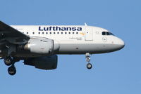 D-AILU @ EBBR - Arrival of flight LH1008 to RWY 02