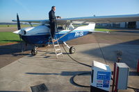 PH-ISL - Tanken op Lelystad - by Peter Kramer