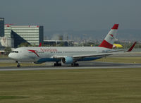 OE-LAW @ LOWW - Austrian Airlines Boeing 767 - by Thomas Ranner