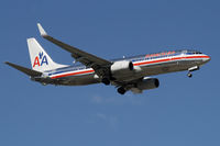N931AN @ KORD - Short final - by John Meneely