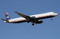 N520UW @ KORD - Short final for 10